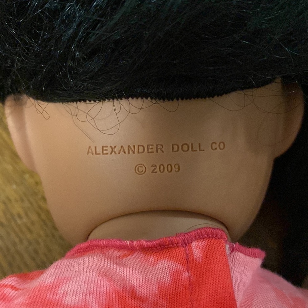 Alexander Doll Company 2009 Large girl doll 19” - Picture 13 of 13